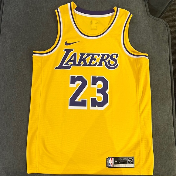 Other - Lakers Jersey (Lebron James)